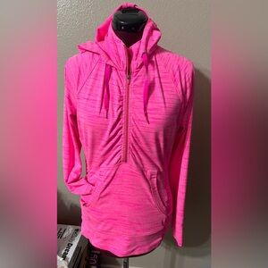 Athleta Womens SZ- M s Neon Pink Half zip up Hoodie. EUC